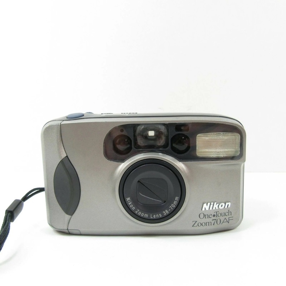 Vintage Nikon One Touch Zoom 70 AF Camera. I Don’t know if it functions!